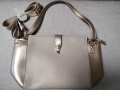 НАЛИЧНИ дамски чанти от AVON, снимка 10