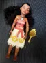 Кукла Moana Classic Doll Disney, кукла Моана от Принцеси на Дисни, официално лицензирана, 26.5 см, снимка 6