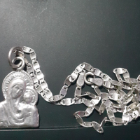 Сребърен синджир с висулка , снимка 2 - Колиета, медальони, синджири - 44957813