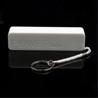 Универсална външна батерия Power Bank 2600mAh, Tип ключодържател, Бял, снимка 7 - Друга електроника - 45372233
