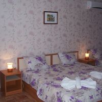  Хотелски стаи под наем в Равда къща за гости Нели, снимка 5 - Къщи - 46004935