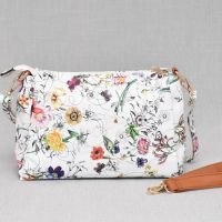 Дамски чанти летни свежи  цветове, снимка 14 - Чанти - 45860304