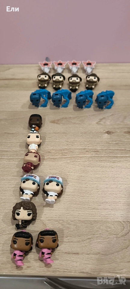 Играчки Kinder joy STRANGER THINGS, снимка 1