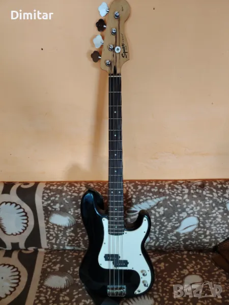 Bass kitara fender squier p bass, снимка 1