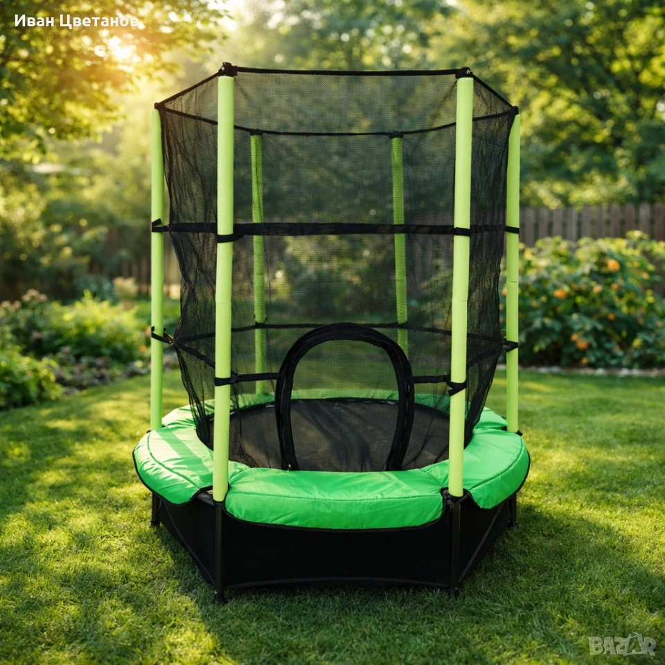 Мини батут с мрежа за безопасност – Компактен и забавен избор за деца, снимка 1
