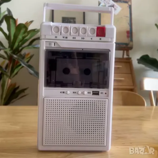 Ретро касетофон QFX RETRO-39 с USB плейър / бял, снимка 1