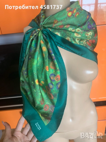 Копринен шал с репродукция на картина на Gustav Klimt, снимка 1