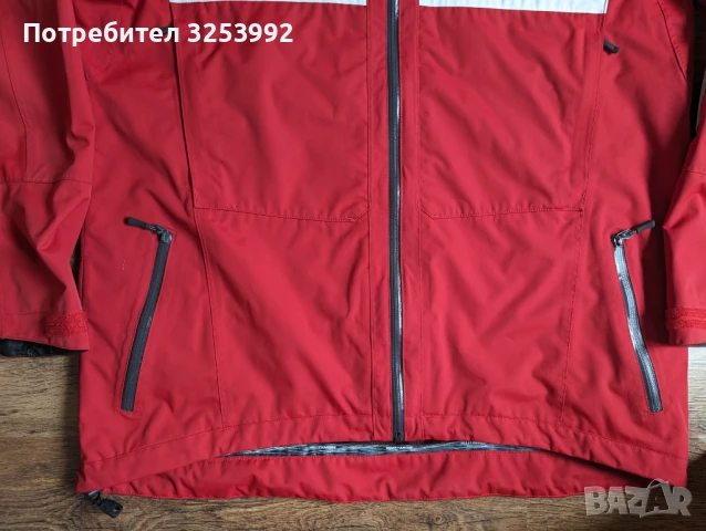 Водоустойчиво яке Helly Hansen, снимка 3 - Екипировка - 50543879