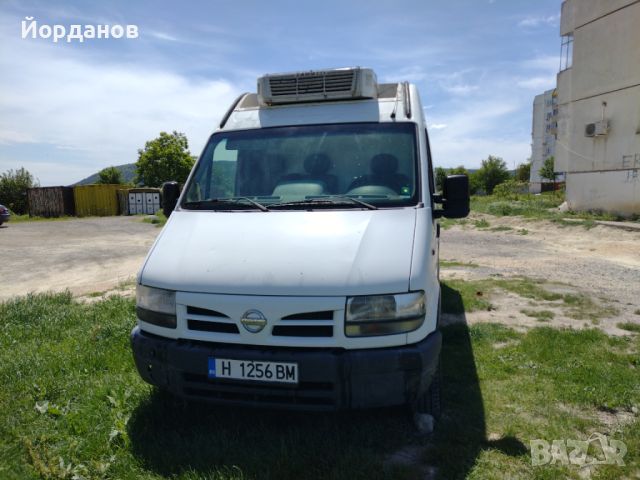 Продавам Nissan Interstar 2.2 dCI90 хладилен , снимка 3 - Бусове и автобуси - 36752333