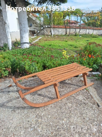 Дървена шейна от соца