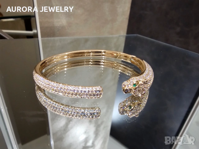 CARTIER Panthere de Cartier Rose Gold Diamonds Дамска Гривна, снимка 3 - Гривни - 53169877