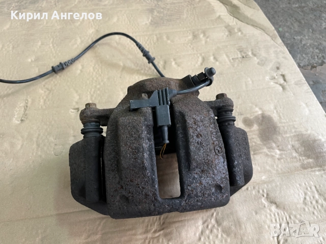Предни спирачни апарати от Mercedes C-class W203 3.2i, снимка 6 - Части - 51682817