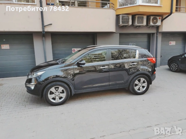 Kia Sportage 1.6GDI, снимка 2 - Автомобили и джипове - 54195304