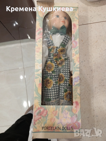 Колекционерска порцеланова кукла , снимка 7 - Колекции - 52443556