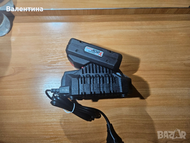 Акумулаторна батерия Parkside Smart 4 Ah и зарядно 4.5 Ah