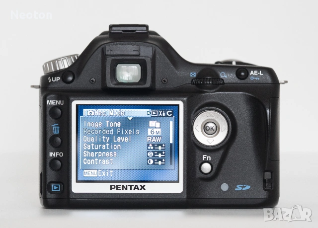 Продавам отличен PENTAX *ist DL2 с аксесоари, снимка 3 - Фотоапарати - 53402251
