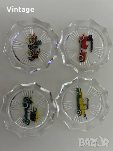 Винтидж стъклени чинии  4 броя с ретро коли 