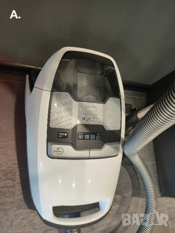 Продавам прахосмукачка в много добро състояние Миеле., снимка 5 - Прахосмукачки - 51386723