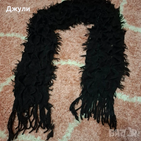 Комплект еднакви Шалове, снимка 5 - Шалове - 53951392