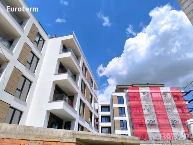 Продава 3-стаен апартамент, снимка 2 - Апартаменти - 50459766