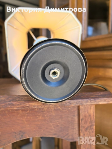 Настолна лампа, снимка 8 - Настолни лампи - 53803439