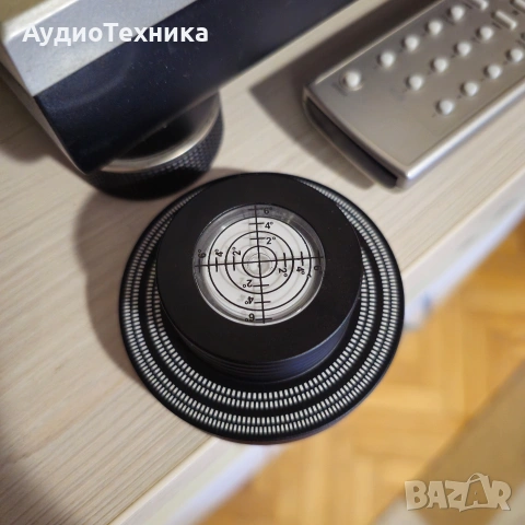 ПРОМО/Клампа Aluminum Stabilizer with Bubble Level Black Cтабилизатор, снимка 7 - Грамофони - 54258522