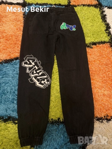 Мъжки дънки на BERSHKA, снимка 3 - Дънки - 53529753