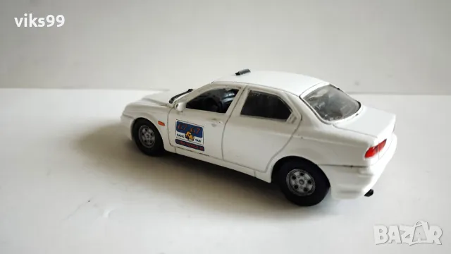 AmerCOM Alfa Romeo 156 - Florence 1997 1:43, снимка 2 - Колекции - 48218874