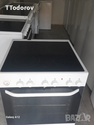 Готварска печка с керамичен плот Voss Electrolux, ELK 13024 , снимка 4 - Печки, фурни - 52470507