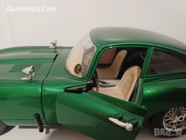 1/18 Jaguar E 1961 Bburago Italy , снимка 12 - Колекции - 54177124