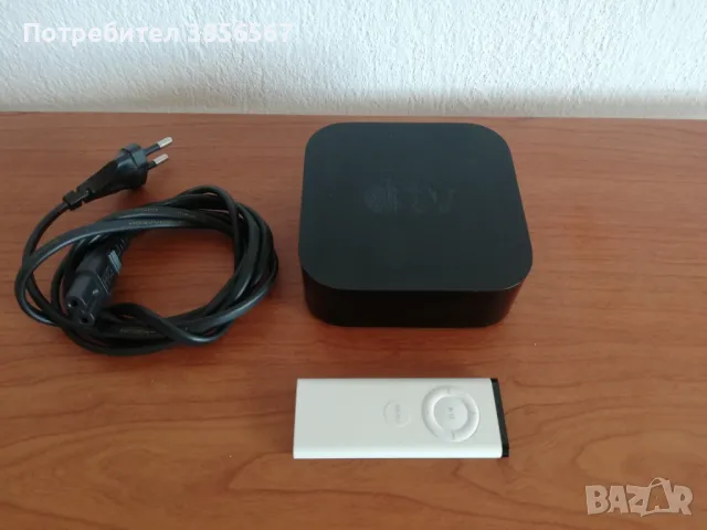 Apple TV 4K (2nd Generation) A2169 64GB , снимка 2 - Плейъри, домашно кино, прожектори - 47234894