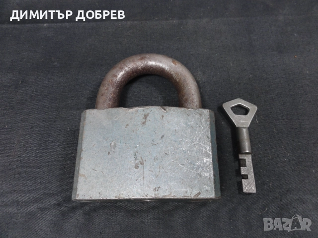 СТАР РЕТРО СОЦ СССР ГОЛЯМ КАТИНАР С КЛЮЧ, снимка 2 - Антикварни и старинни предмети - 51946031