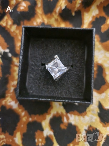 Сребърен пръстен с кристал