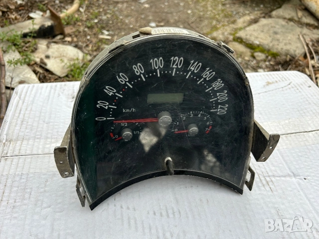 километраж VW Beetle 2.0i , снимка 1 - Части - 54167026