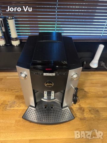 Jura Impressa F50, снимка 5 - Кафемашини - 52829232