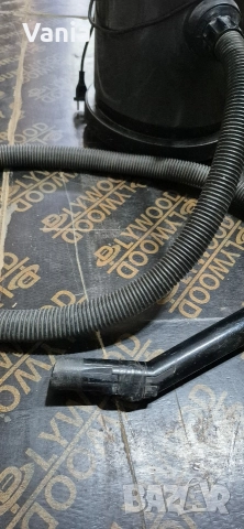 Прахосмукачка Delonghi , снимка 2 - Прахосмукачки - 52825432