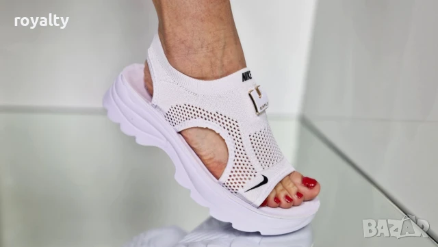 Nike бели дамски сандали 