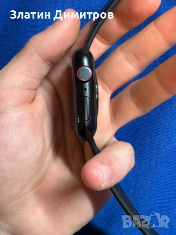 Apple Watch SE (2nd Generation) (GPS, 44mm), снимка 3 - Смарт гривни - 54213051
