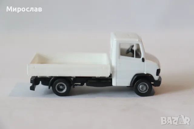 HERPA H0 1/87 MERCEDES BENZ 609 КАМИОН БУС МОДЕЛ КОЛИЧКА, снимка 3 - Колекции - 50324152