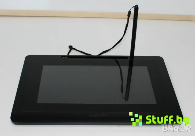 Графичен таблет Wacom Interactive Pen Display DTU-1031X USB LCD 10.1'', снимка 9 - Таблети - 46848323