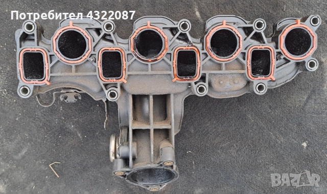 Всмукателен колектор Volkswagen Touran II 2011-2015 1.6 TDI 105к.с., снимка 2 - Части - 51486861