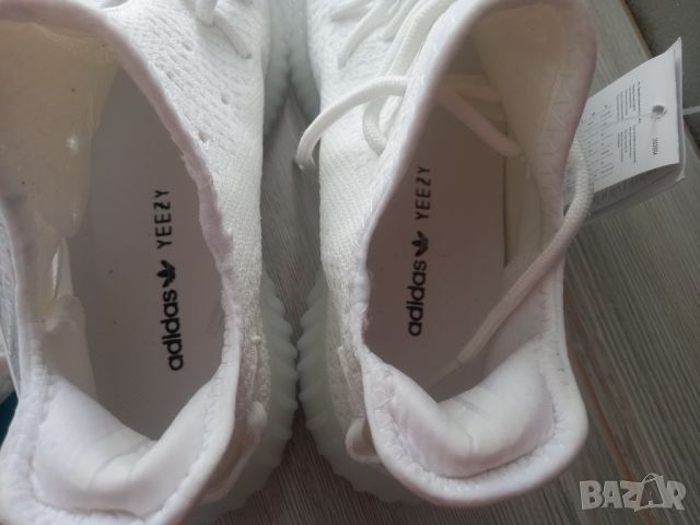 Adidas Yeezy Boost 350 V2 Bone - номер 42, снимка 5 - Маратонки - 46667684