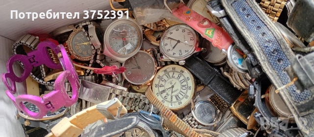 Лот Часовници Скрап, снимка 8 - Друга електроника - 53137395