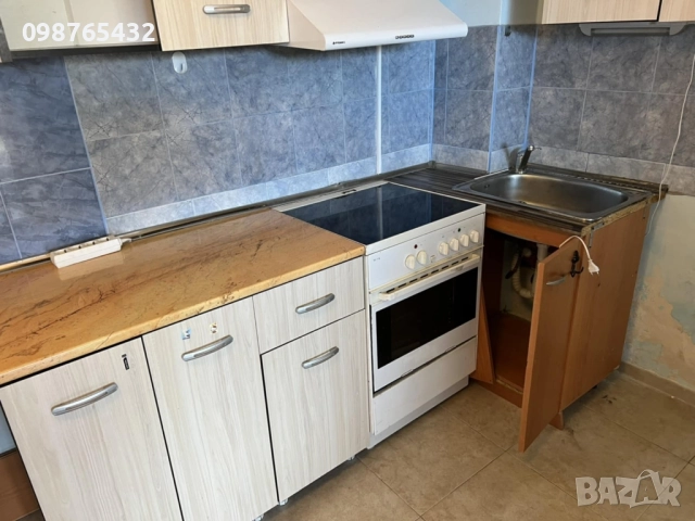 студио под наем целогодишно град Царево кв Василико партер с малък двор , снимка 2 - Апартаменти - 51931328