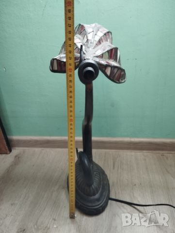 Стара лампа тип тифани, снимка 4 - Настолни лампи - 45963097
