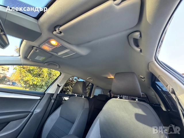 Шкода Октавия , снимка 11 - Автомобили и джипове - 52914880