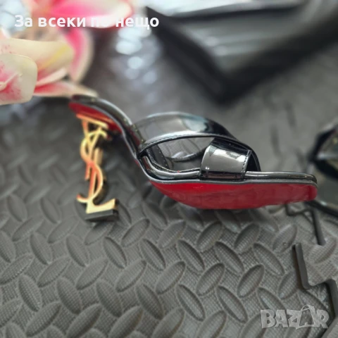 Yves Saint Laurent Дамски Черни Отворени Сандали На Метален Златен Ток Код VL-92, снимка 3 - Сандали - 50621404