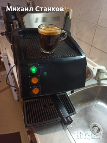 Кафе машина Саеко Маджик , снимка 6 - Кафемашини - 52907467