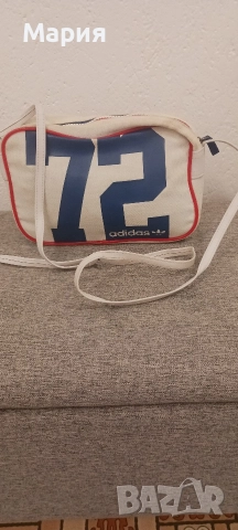Дамска спортна чанта Adidas 