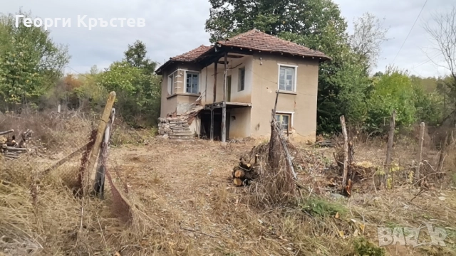 Къща с дворно място 1300 кв. , снимка 3 - Къщи - 51859026